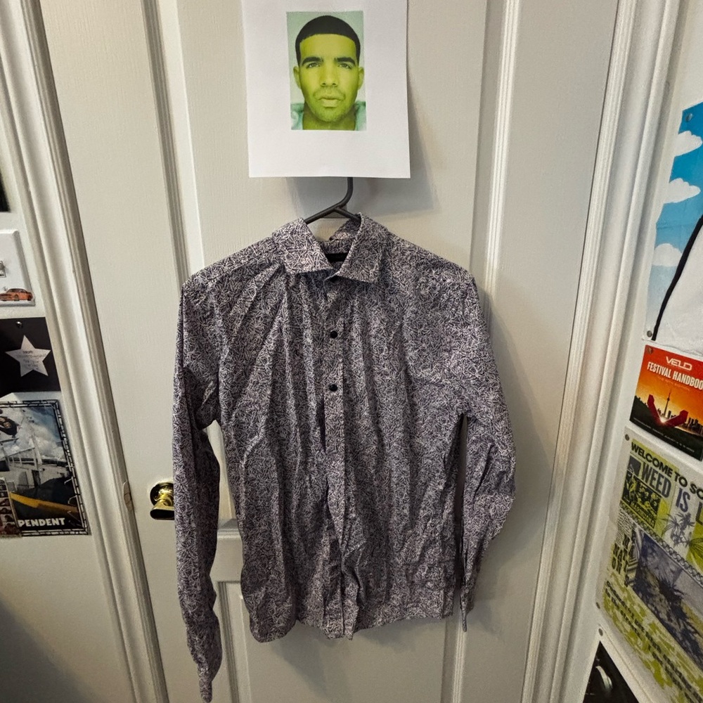 RW&CO. Purple and White Casual Button Down Shirt